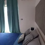 Dahlia Giardini-taormina * Giardini-Naxos