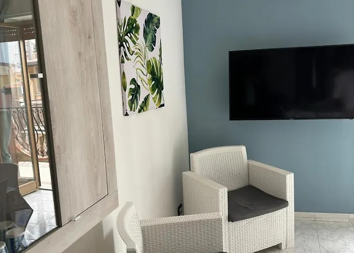 Dahlia Giardini-taormina ジャルディーニ・ナクソス